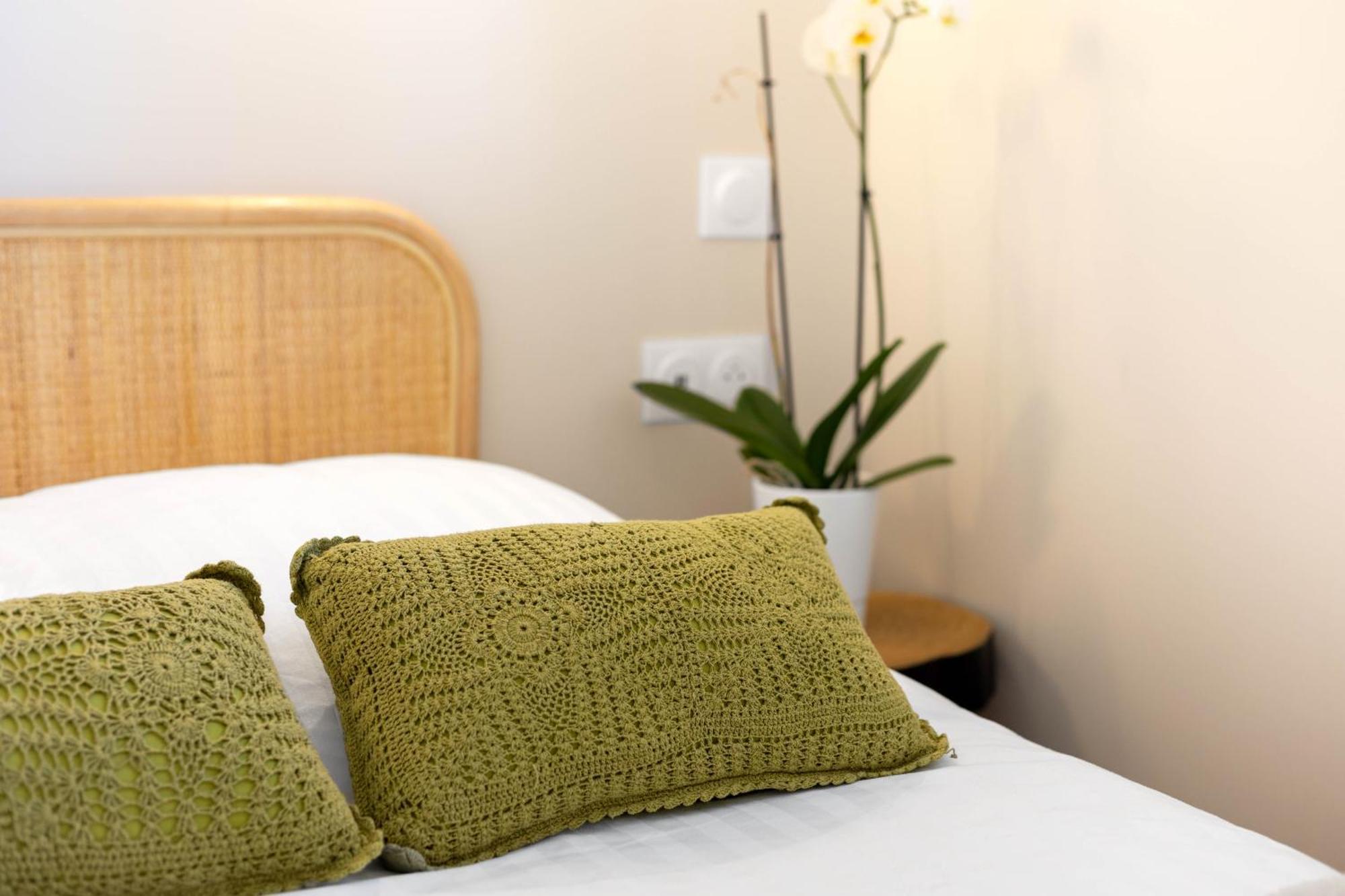 Appart Hotel Coraline - Genas Lyon Eurexpo Екстериор снимка
