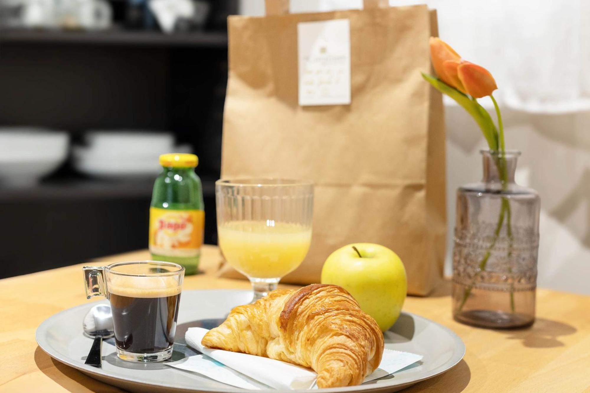 Appart Hotel Coraline - Genas Lyon Eurexpo Екстериор снимка